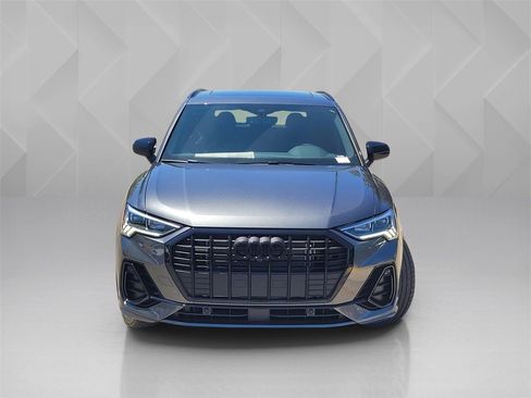 New 2025 Audi Q3 2.0T Premium Plus image 2