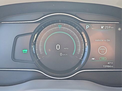 Used 2021 Hyundai Kona Ultimate w/ Cargo Package image 25