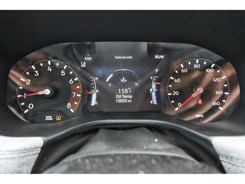 Used 2025 Jeep Compass Latitude AWD/4WD image 11