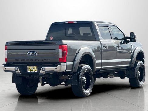 Used 2017 Ford F350 Lariat w/ Camper Package image 4