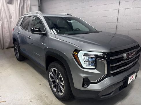 New 2027 GMC Terrain Elevation w/ Elevation Premium Package FWD image 5
