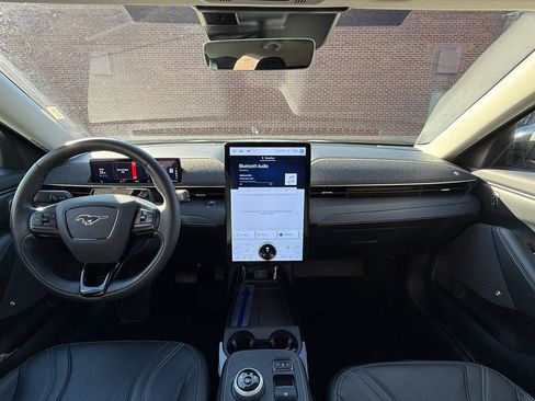 Used 2023 Ford Mustang Mach-E Premium image 15