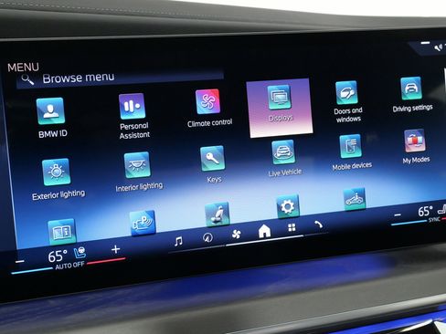 Used 2023 BMW 760i xDrive w/ Executive Package image 57