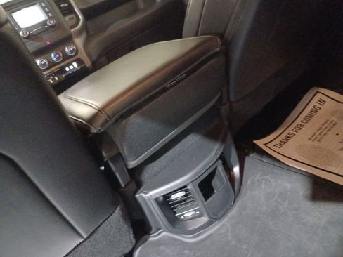 Used 2020 RAM 2500 Tradesman w/ Chrome Appearance Group image 21