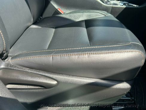 Used 2016 Toyota Highlander XLE AWD/4WD image 25