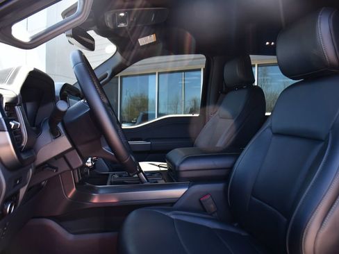 Used 2025 Ford F150 Lariat AWD/4WD image 13