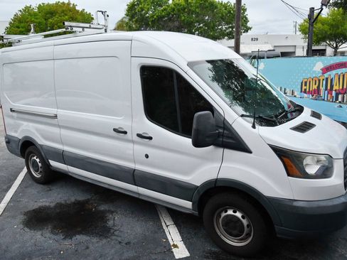 Used 2017 Ford Transit 250 148 Medium Roof RWD image 33