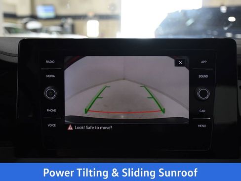 New 2025 Volkswagen Jetta SE image 14