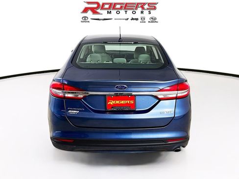 Used 2018 Ford Fusion S FWD image 7