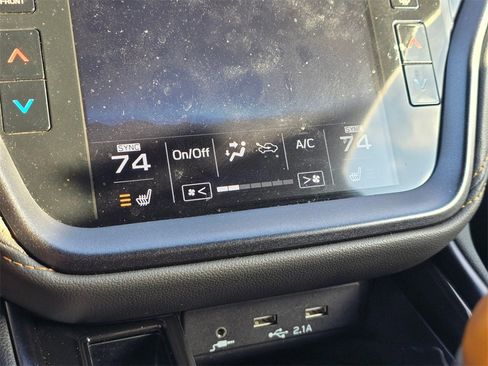 Used 2022 Subaru Outback Wilderness w/ Wilderness Package image 21