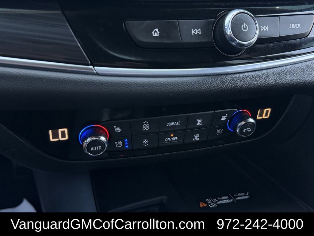 Used 2022 Buick Enclave Premium FWD image 22