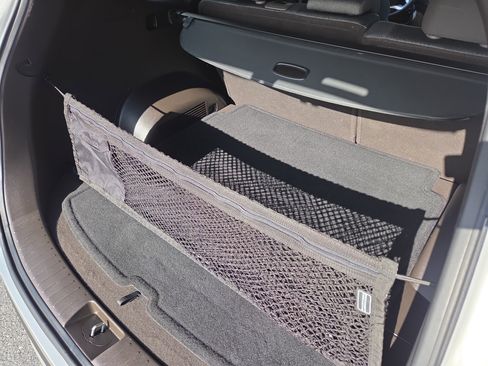 Used 2019 Hyundai Santa Fe SE image 35