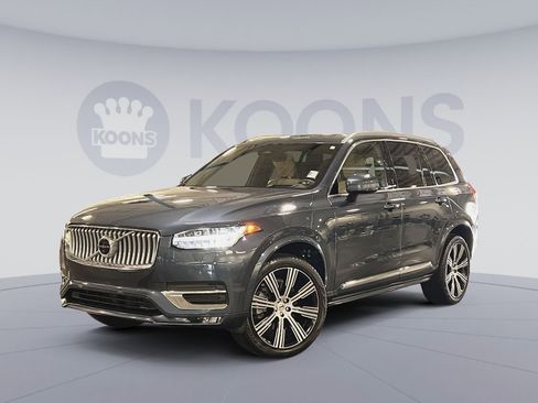 Used 2023 Volvo XC90 B6 Ultimate w/ Protection Package Premier image 1