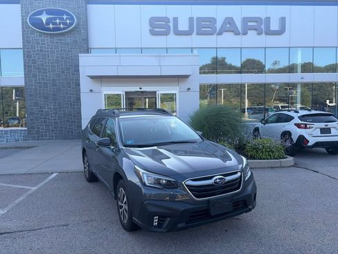 Used 2021 Subaru Outback Premium AWD/4WD image 1
