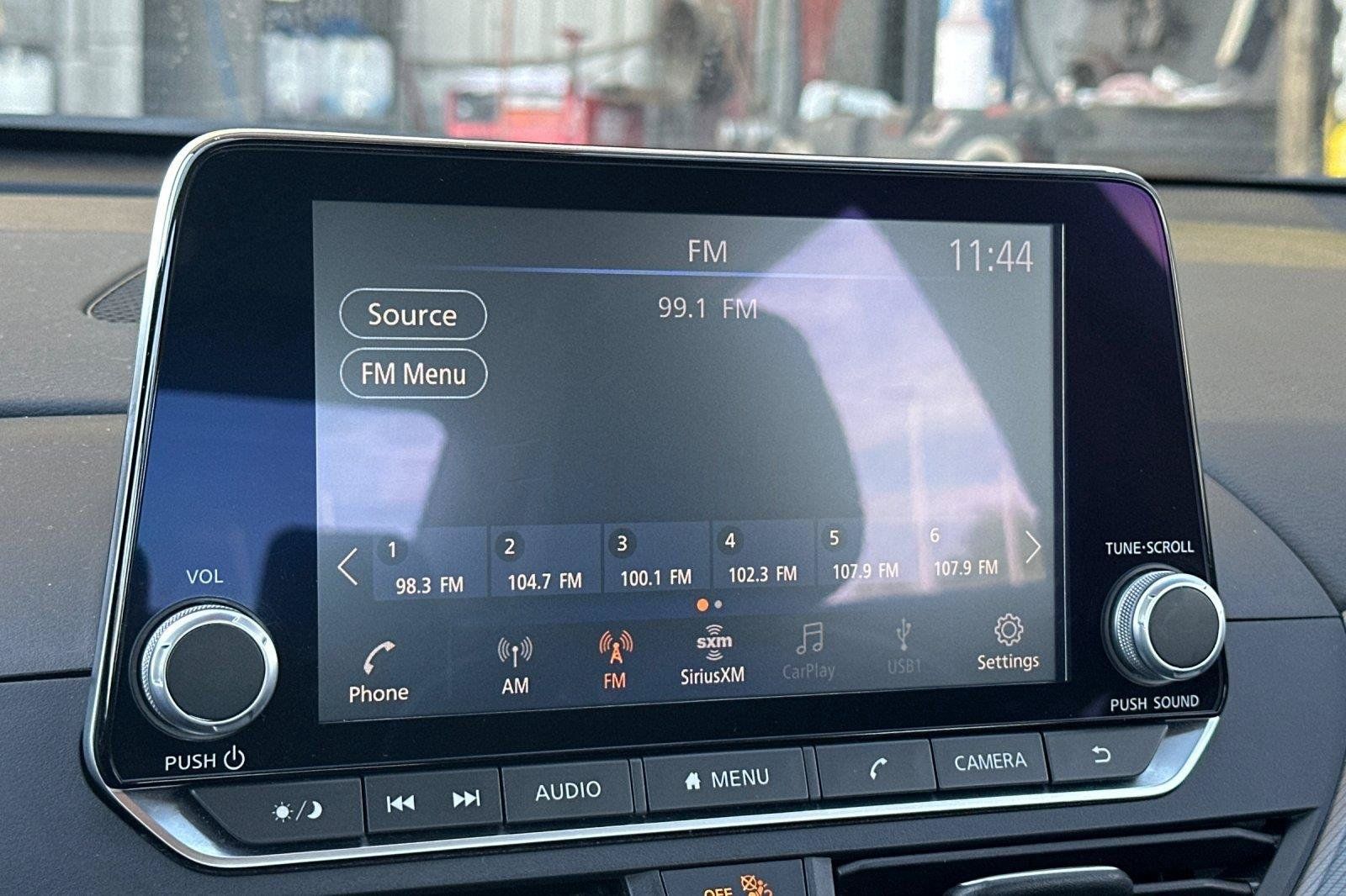 Certified 2024 Nissan Altima 2.5 SR FWD image 17