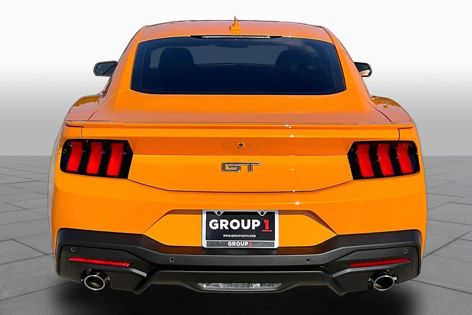 Used 2026 Ford Mustang GT Premium RWD image 5