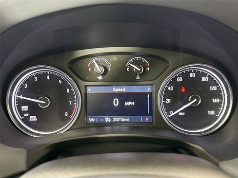 Used 2024 Buick Enclave Essence FWD image 19