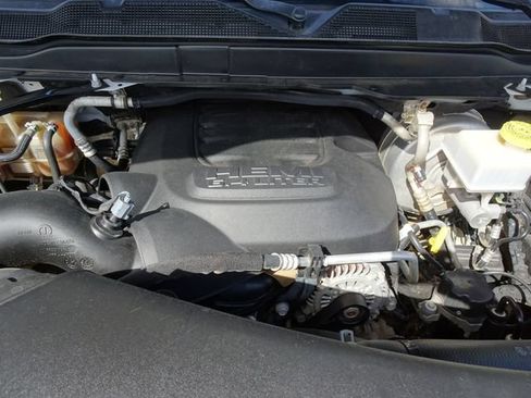 Used 2022 RAM 2500 Tradesman AWD/4WD image 27