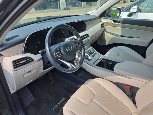 Used 2022 Hyundai Palisade SEL w/ 8P Bench Seat Package AWD/4WD image 10