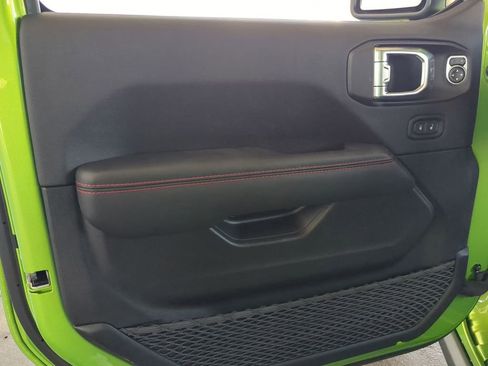 New 2026 Jeep Wrangler Unlimited Rubicon image 20