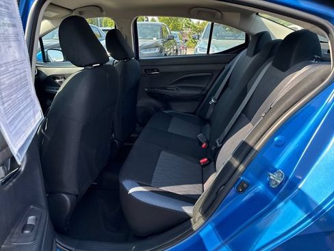 Used 2023 Nissan Versa SV FWD image 14
