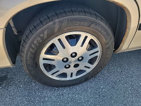 Used 1994 Chevrolet Lumina Euro FWD image 34