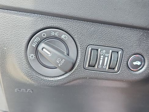 Used 2020 Dodge Charger R/T w/ Plus Group RWD image 23