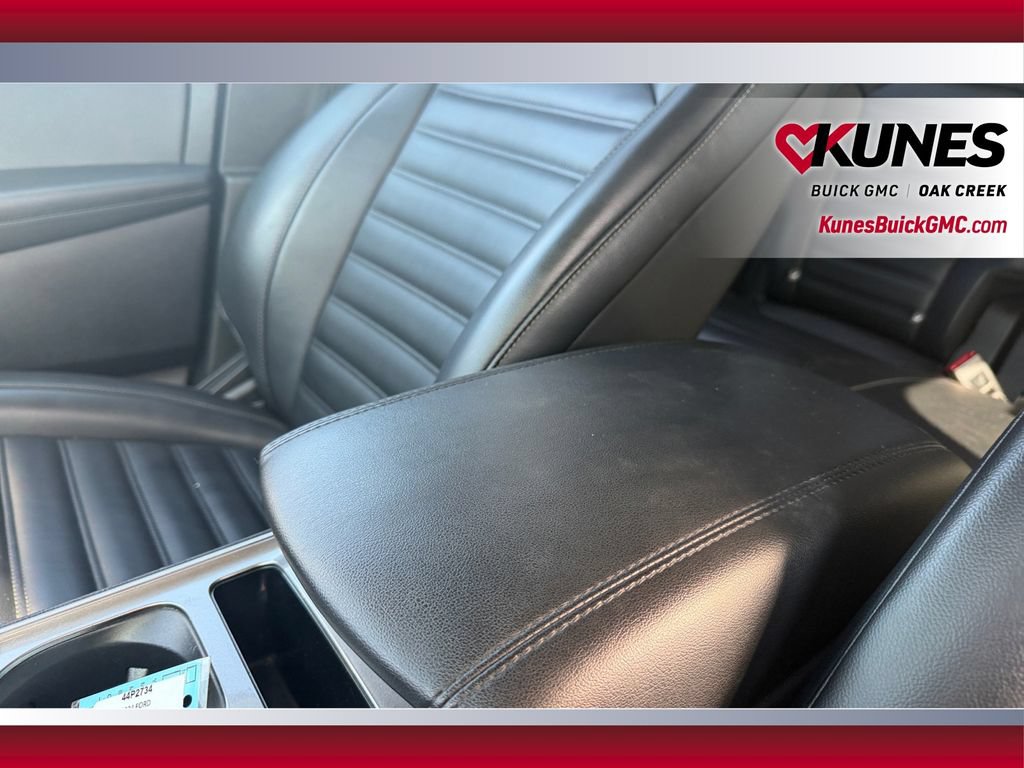 Used 2024 Ford Edge SEL AWD/4WD image 30