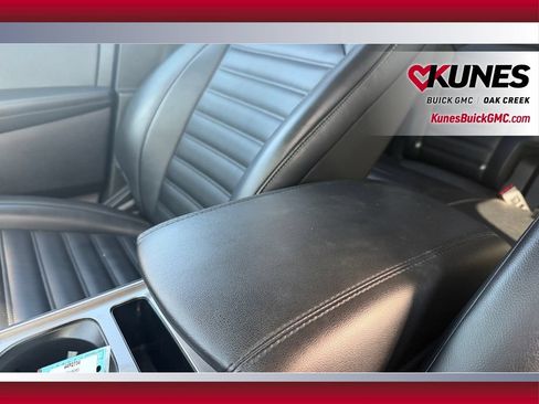 Used 2024 Ford Edge SEL AWD/4WD image 30