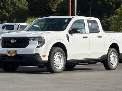 New 2026 Ford Maverick XL image 15