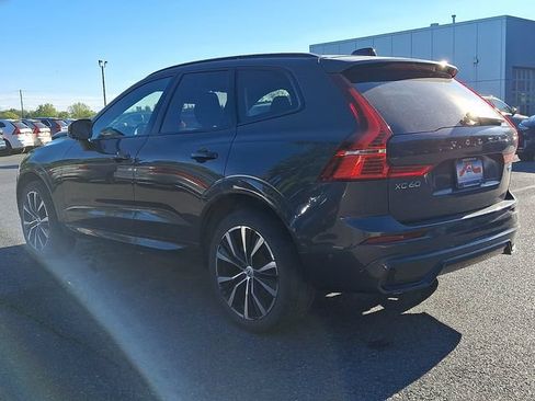 Used 2024 Volvo XC60 B5 Plus w/ Climate Package AWD/4WD image 4