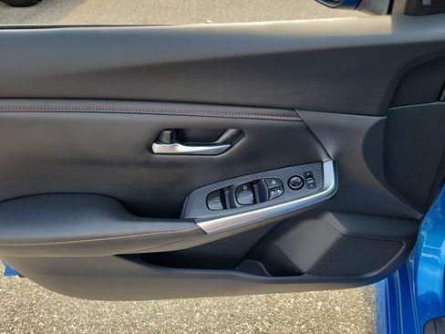 Certified 2020 Nissan Sentra SR w/ Trunk Package FWD image 12