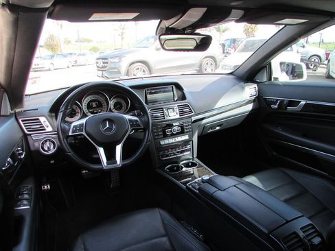 Used 2014 Mercedes-Benz E 550 Cabriolet image 15
