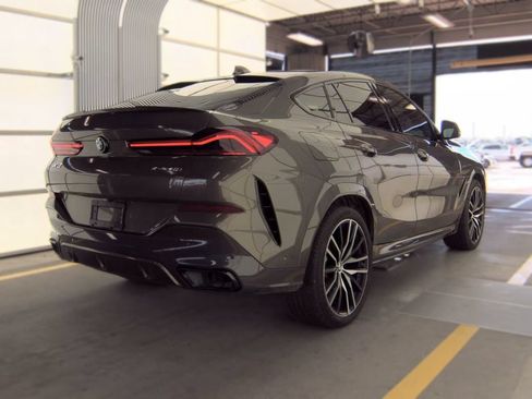 Used 2022 BMW X6 xDrive40i w/ M Sport Package AWD/4WD image 6