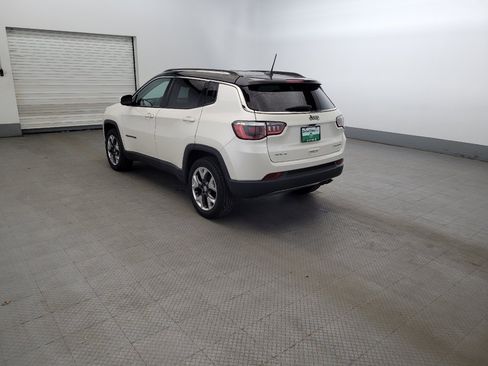 Used 2018 Jeep Compass Limited AWD/4WD image 5
