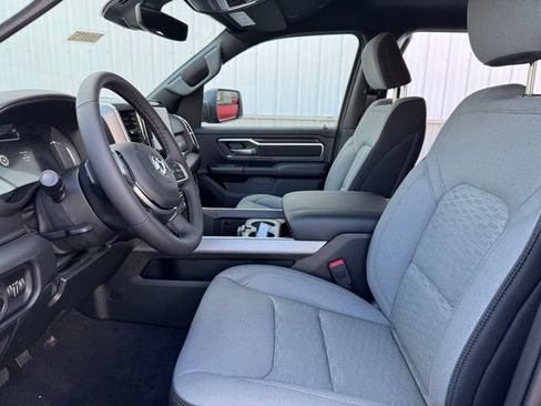 New 2026 RAM 1500 Big Horn AWD/4WD image 15
