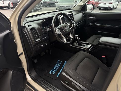 Certified 2022 GMC Canyon Elevation image 10