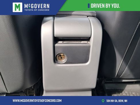 Used 2016 Volvo S60 T5 Premier image 29