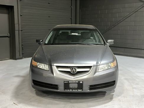 Used 2005 Acura TL FWD image 2