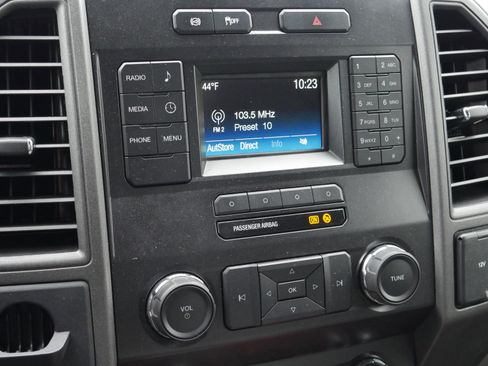 Certified 2019 Ford F550 2WD Regular Cab Super Duty image 8