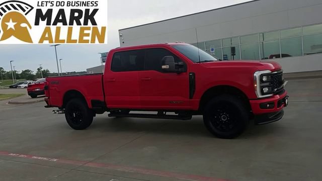 Used 2025 Ford F250 XLT w/ Black Appearance Package AWD/4WD image 2