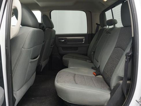 Used 2015 RAM 1500 Big Horn image 30