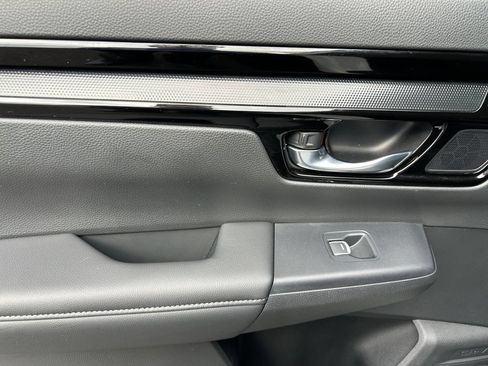 Used 2026 Honda CR-V EX-L image 18