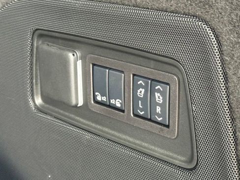 Used 2025 Cadillac Escalade Sport w/ Touring Package AWD/4WD image 6