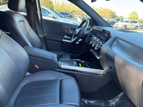 Used 2025 Mercedes-Benz GLA 250 image 13