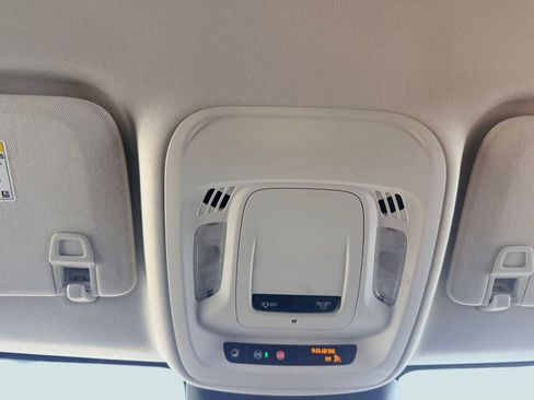 Used 2024 Buick Envision Preferred image 15