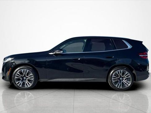 Used 2025 BMW X3 xDrive30i w/ Premium Package image 2