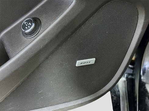 Used 2018 Chevrolet Traverse Premier w/ Redline Edition image 13