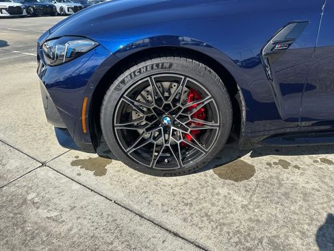 Used 2025 BMW M4 xDrive Competition image 11