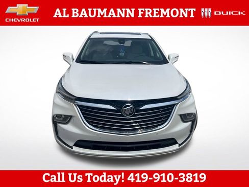 Used 2023 Buick Enclave Essence w/ Experience Buick Package AWD/4WD image 2